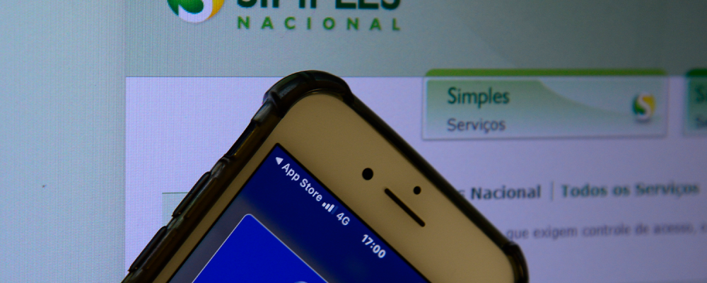 CARF exclui empresa do Simples por divisão irregular de faturamento