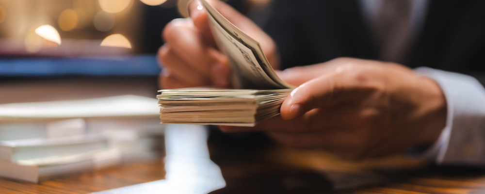 Restituição menor no IR 2025? Entenda o que pode reduzir o valor