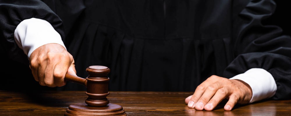 STJ revisa tese e terço de férias volta a ter cobrança previdenciária